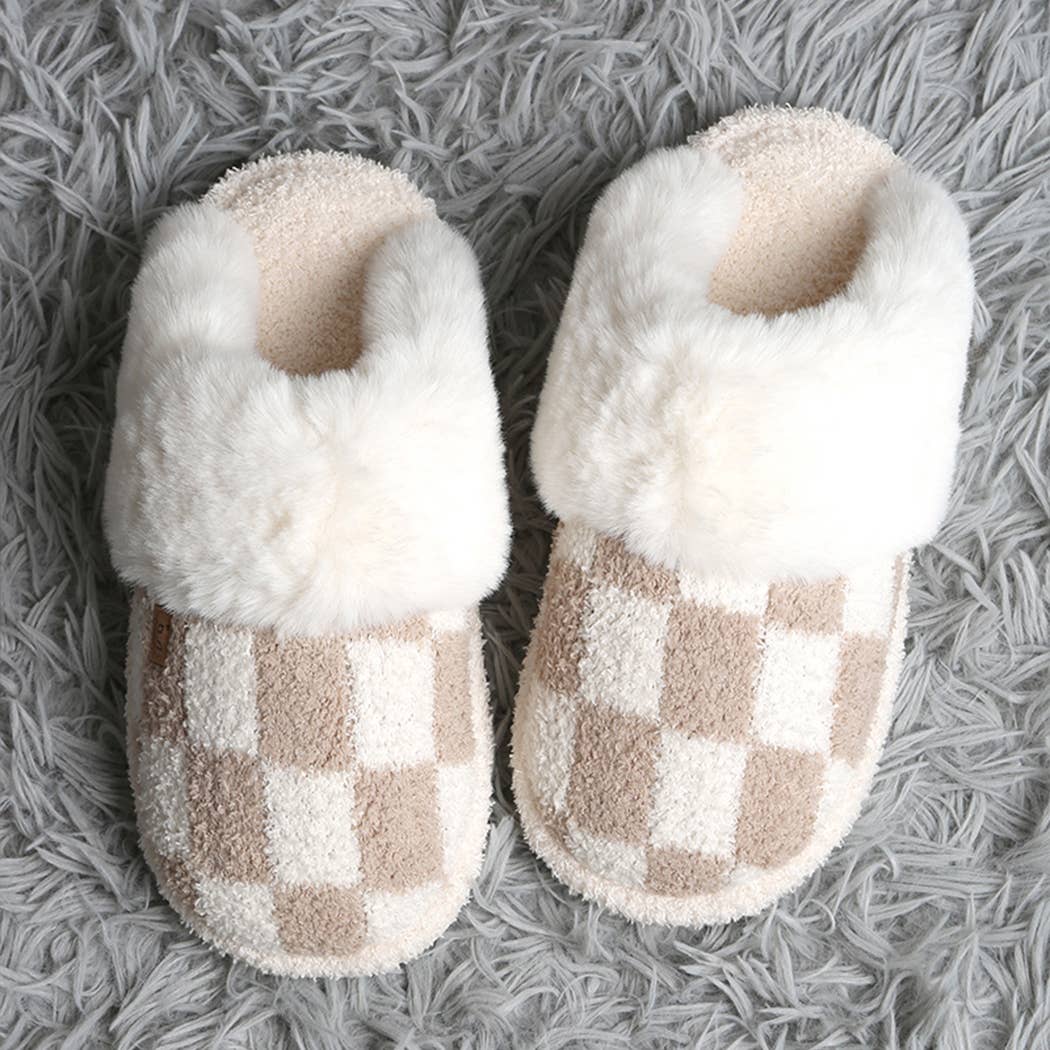 Checkered Fuzzy Slipper