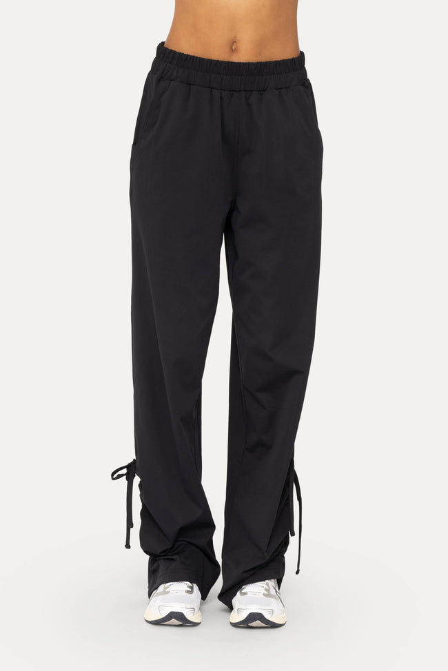 Essential Active Pant