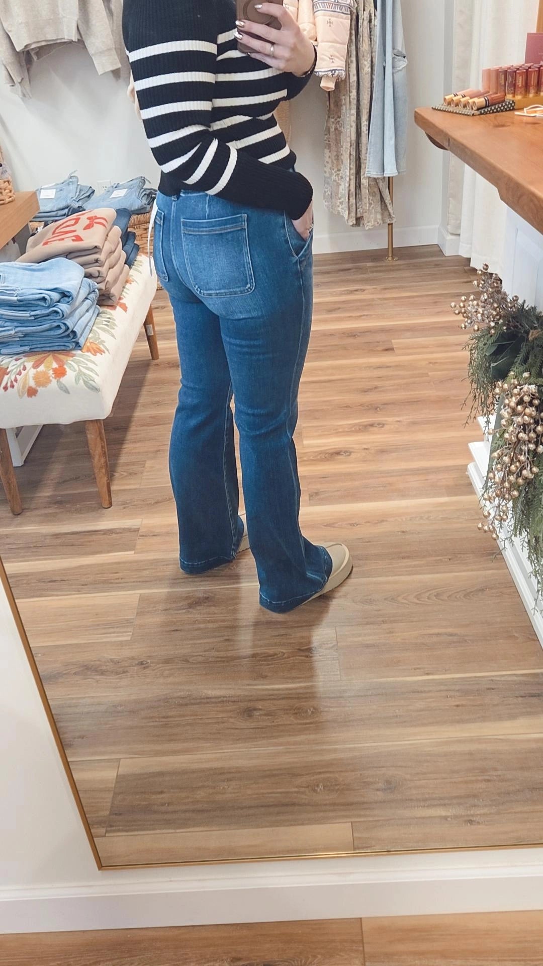 Risen High Rise Flair Jeans